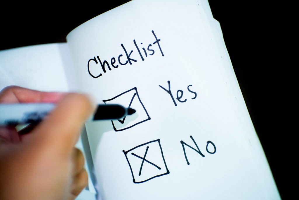 Make a Moving Checklist for Your Home